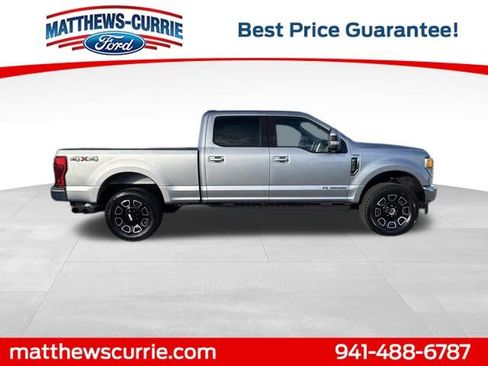 Used 2021 Ford F250 Lariat w/ Lariat Value Package image 3