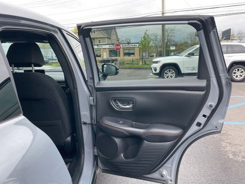 Used 2024 Honda HR-V Sport image 16