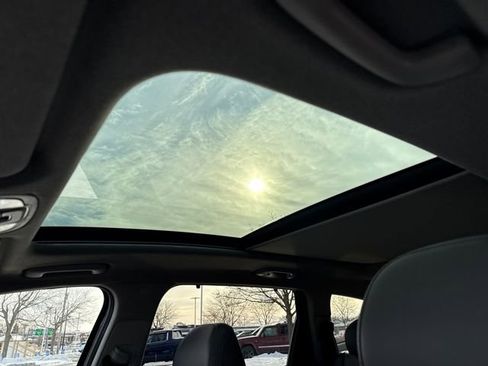 Used 2019 Hyundai Santa Fe AWD image 17