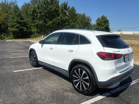 Used 2021 Mercedes-Benz GLA 250 4MATIC image 6