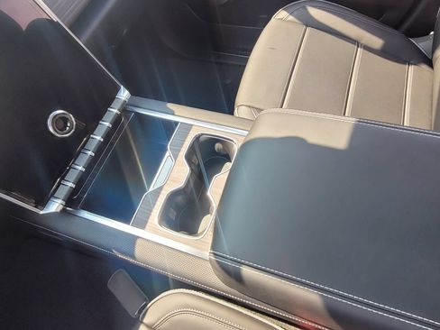 New 2024 GMC Sierra EV Denali AWD/4WD image 9