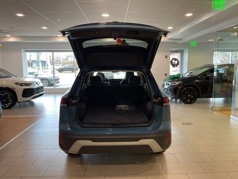 New 2026 Volkswagen Tiguan SE image 9