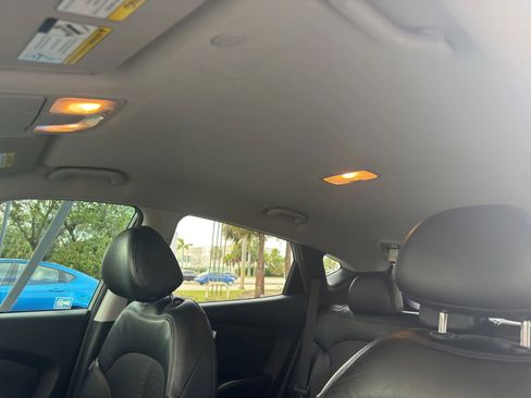 Used 2012 Hyundai Tucson GLS image 33