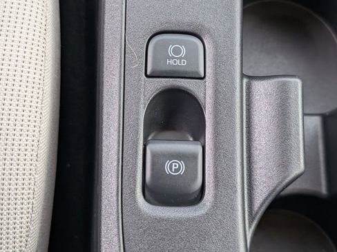 Used 2025 Toyota Corolla LE FWD image 19