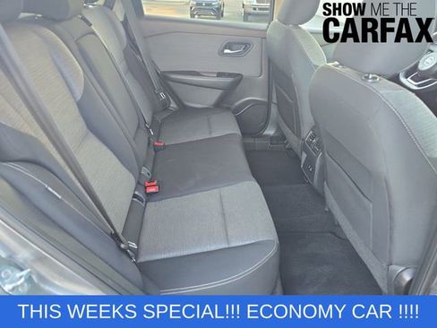 Used 2021 Nissan Rogue SV image 23