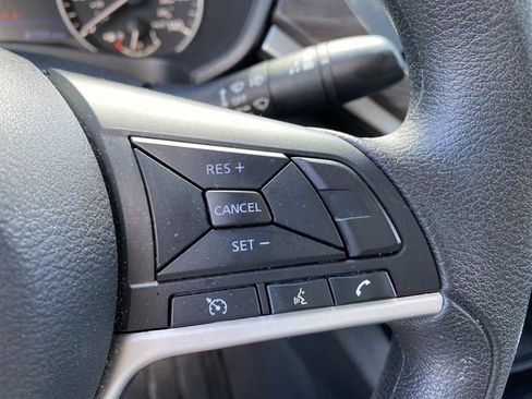 Used 2024 Nissan Altima 2.5 SV FWD image 16