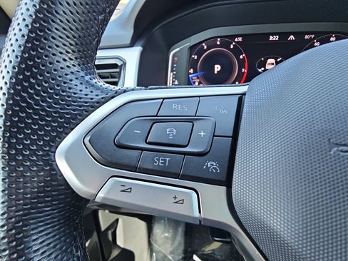 Used 2022 Volkswagen Atlas SEL Premium AWD/4WD image 19