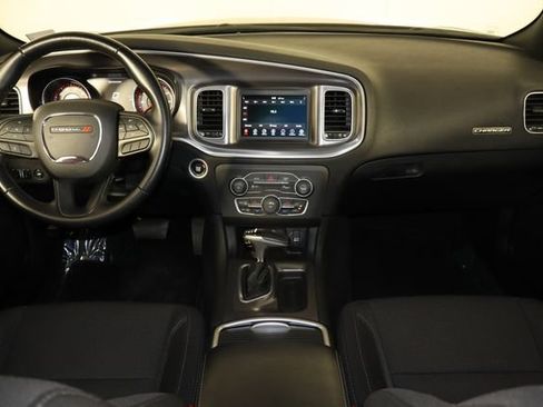 Used 2021 Dodge Charger SXT RWD image 13