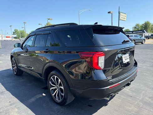 Used 2023 Ford Explorer ST-Line w/ Class IV Trailer Tow Package AWD/4WD image 6