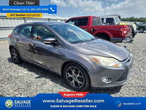 Used 2014 Ford Focus SE w/ Equipment Group 201A FWD image 5
