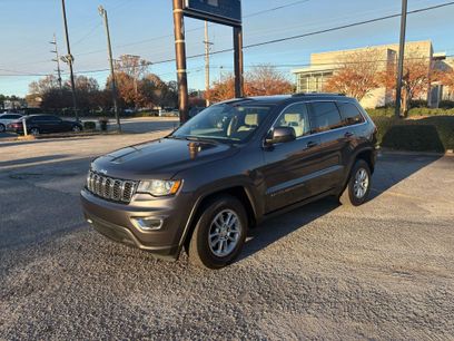 Used 2018 Jeep Grand Cherokee Laredo