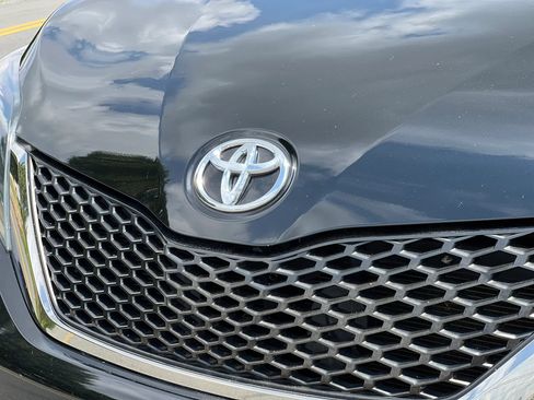 Used 2015 Toyota Sienna SE Premium FWD image 9