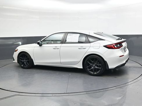 Used 2024 Honda Civic Sport image 7