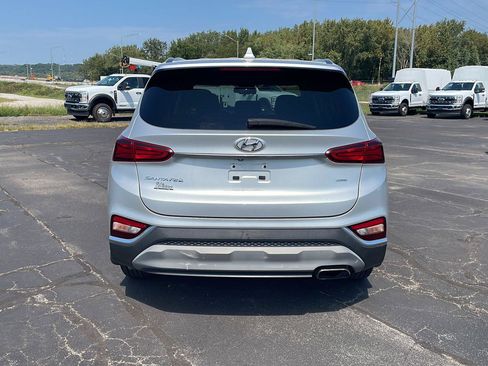 Used 2019 Hyundai Santa Fe SEL AWD/4WD image 4