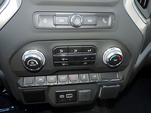 New 2026 GMC Sierra 1500 Pro w/ Graphite Edition image 21