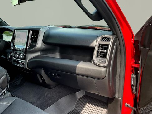 Used 2025 RAM 1500 Warlock AWD/4WD image 27