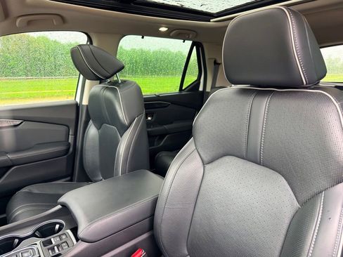 Used 2023 Honda Pilot Elite image 28