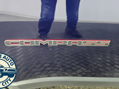 Used 2018 Jeep Compass Trailhawk w/ Leather Interior Group image 27