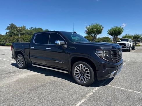 Used 2026 GMC Sierra 1500 Denali Ultimate AWD/4WD image 7