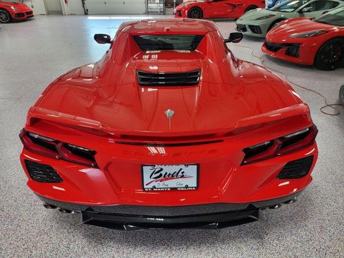 Used 2024 Chevrolet Corvette Stingray Premium Conv w/ Z51 Performance Package image 6