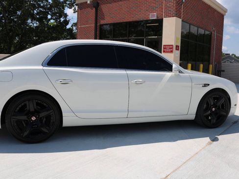 Used 2015 Bentley Flying Spur V8 AWD/4WD image 59