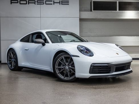 Used 2024 Porsche 911 Carrera T image 13