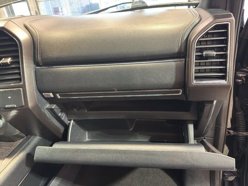 Used 2020 Ford Expedition Limited RWD image 26