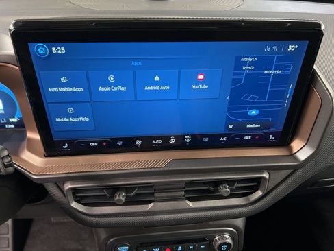 New 2025 Ford Bronco Sport Outer Banks w/ Outer Banks Tech Package+ AWD/4WD image 9