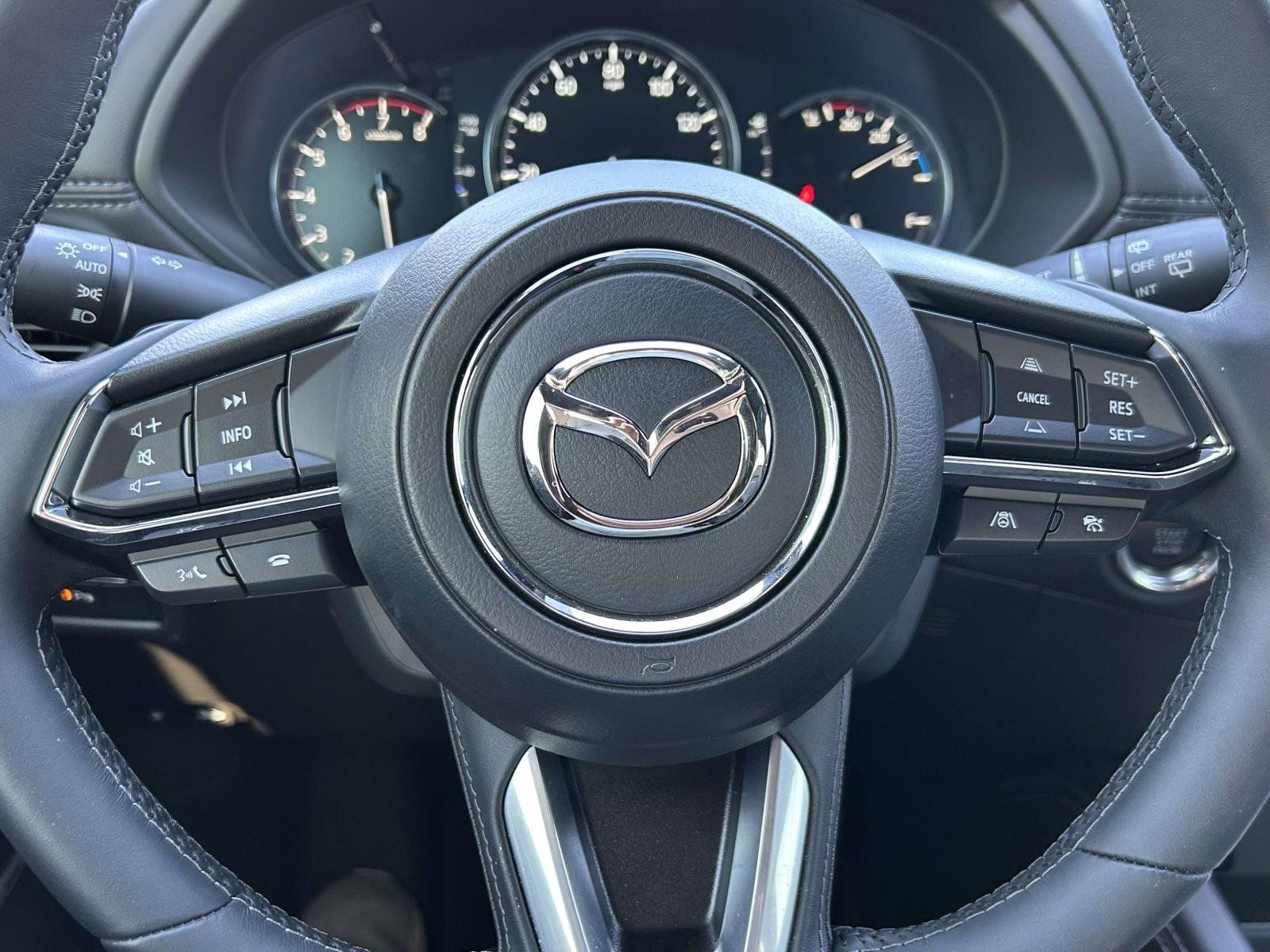 Used 2025 MAZDA CX-5 Signature AWD/4WD image 24