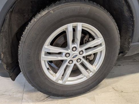 Certified 2022 Ford Explorer XLT AWD/4WD image 9