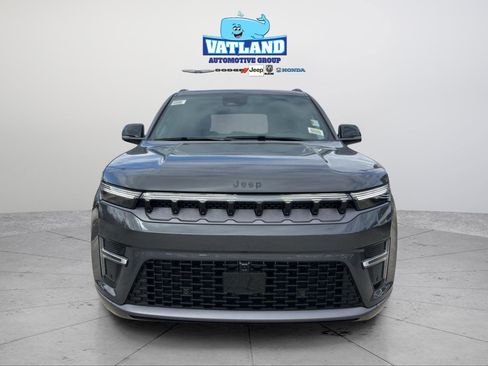 New 2026 Jeep Grand Wagoneer Limited image 8