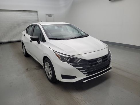 Used 2024 Nissan Versa S w/ Trunk Package FWD image 13