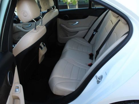 Used 2016 Mercedes-Benz C 300 Sedan image 12