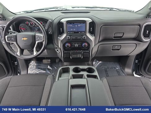 Used 2021 Chevrolet Silverado 1500 LT w/ Bed Protection Package image 9