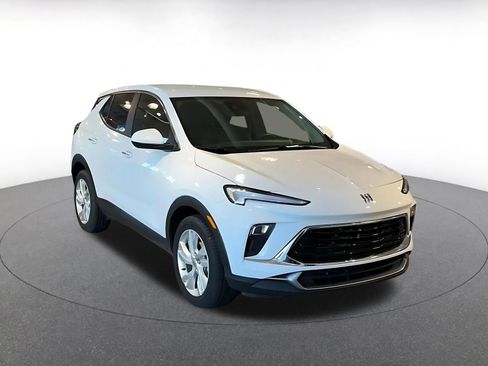 Used 2025 Buick Encore GX Preferred image 3