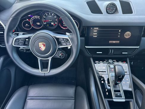Certified 2023 Porsche Cayenne Coupe image 14