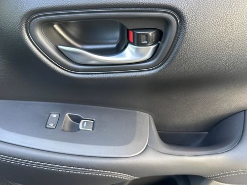 New 2026 Honda HR-V EX-L image 27