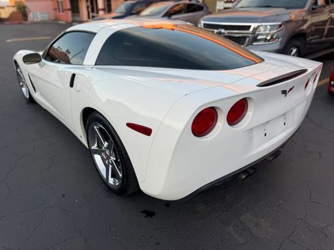 Used 2007 Chevrolet Corvette Coupe 2D w/ Preferred Equipment Group image 9