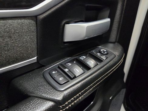 Used 2019 RAM 3500 Big Horn AWD/4WD image 33