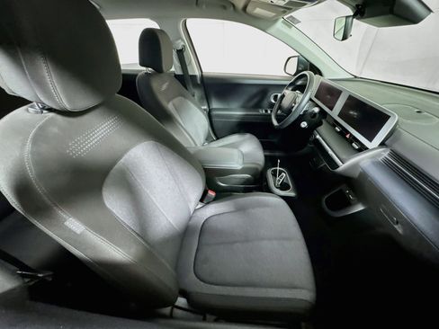Used 2024 Hyundai Ioniq 5 SE RWD image 27