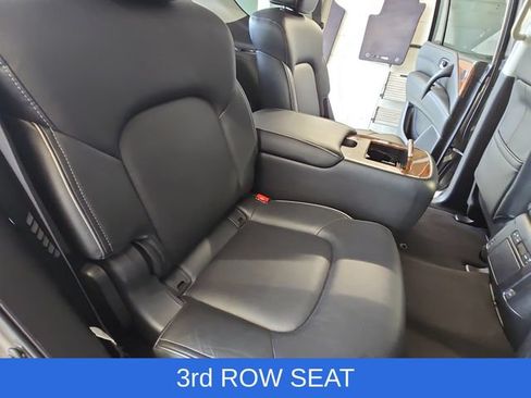 Used 2019 INFINITI QX80 Luxe AWD/4WD image 11