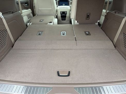 New 2026 GMC Yukon Denali AWD/4WD image 15