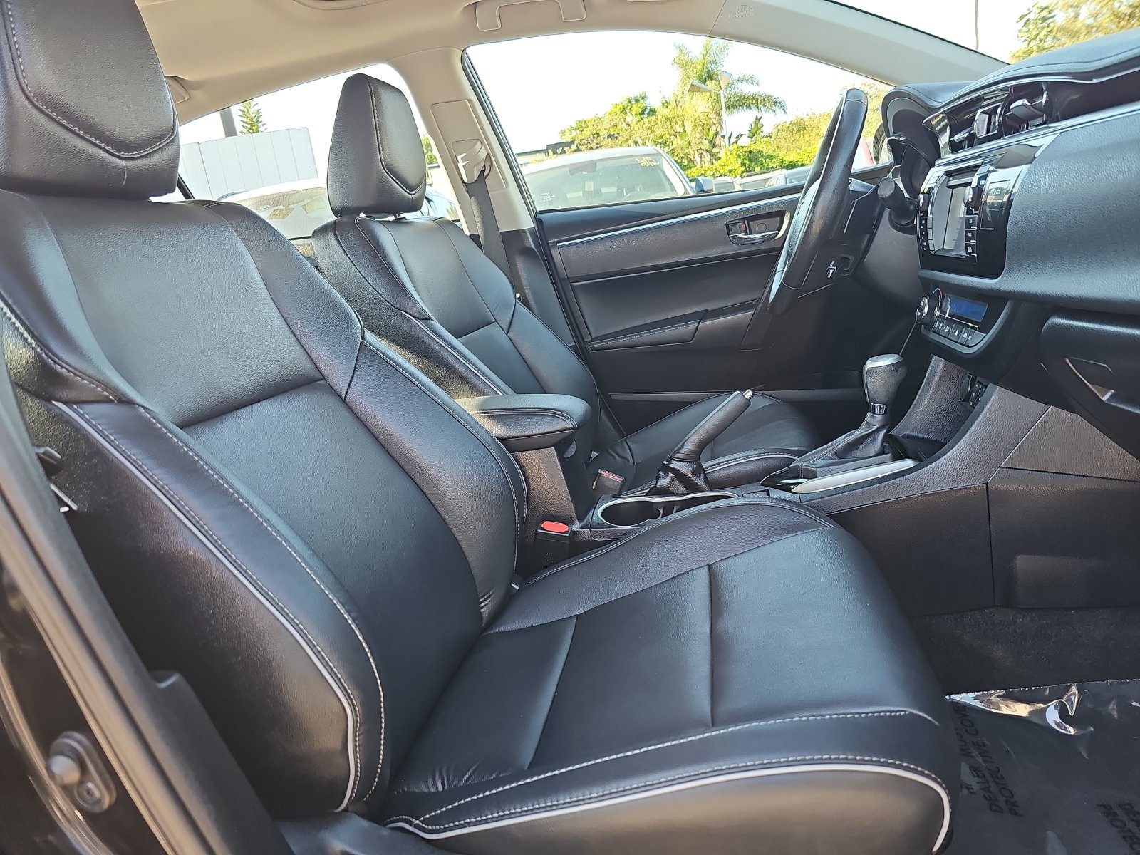 Used 2014 Toyota Corolla S Premium w/ Driver Convenience Package FWD image 10