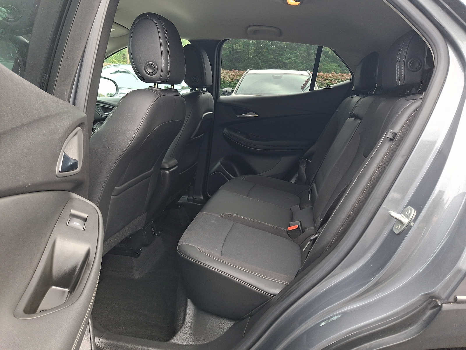 Used 2022 Buick Encore GX Select FWD image 10