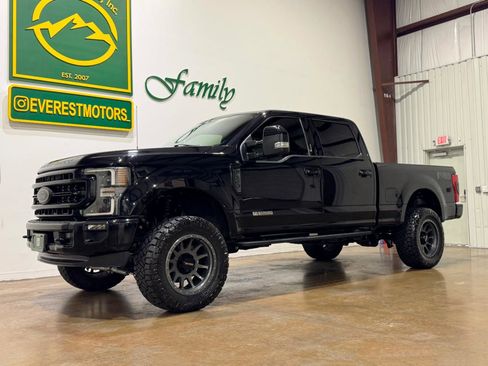 Used 2020 Ford F250 Lariat image 3