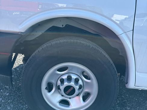 New 2025 GMC Savana 2500 Work Van w/ Driver Convenience Package image 3