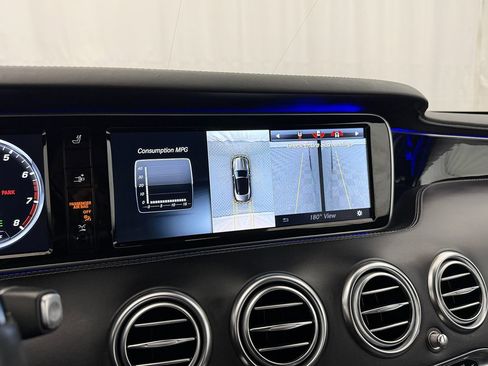Used 2017 Mercedes-Benz S 550 Cabriolet image 33