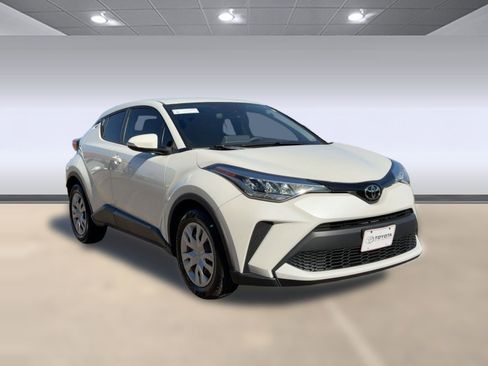 Used 2021 Toyota C-HR LE image 6