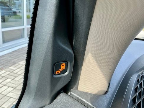 Certified 2022 Honda Odyssey Touring image 24