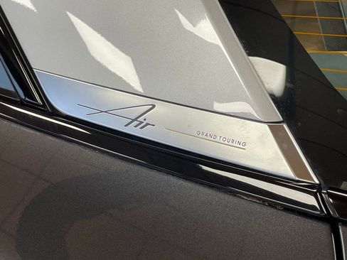 Used 2023 Lucid Air Grand Touring image 8